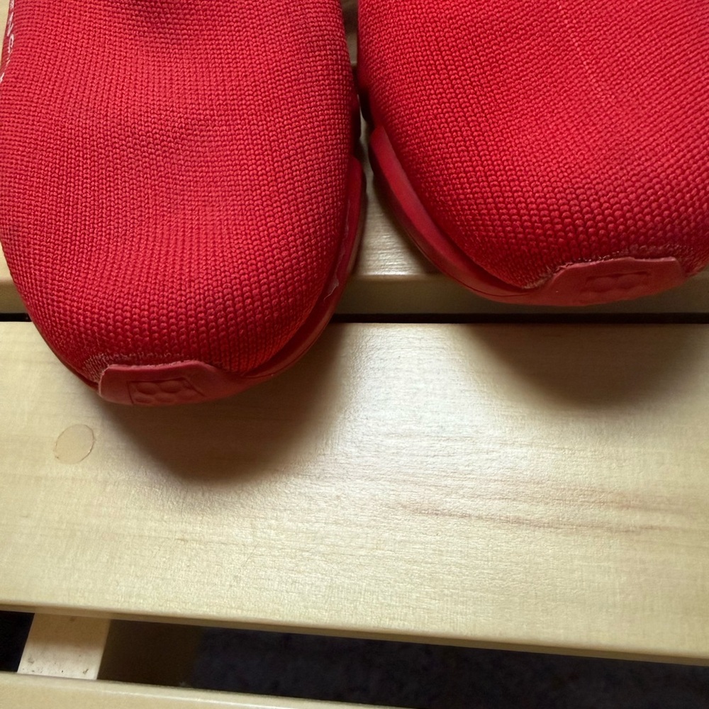 Balenciaga Vibrant Red Speed Trainers - Picture 13 of 13